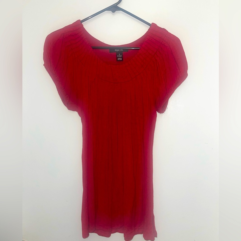 Size small red shirt.